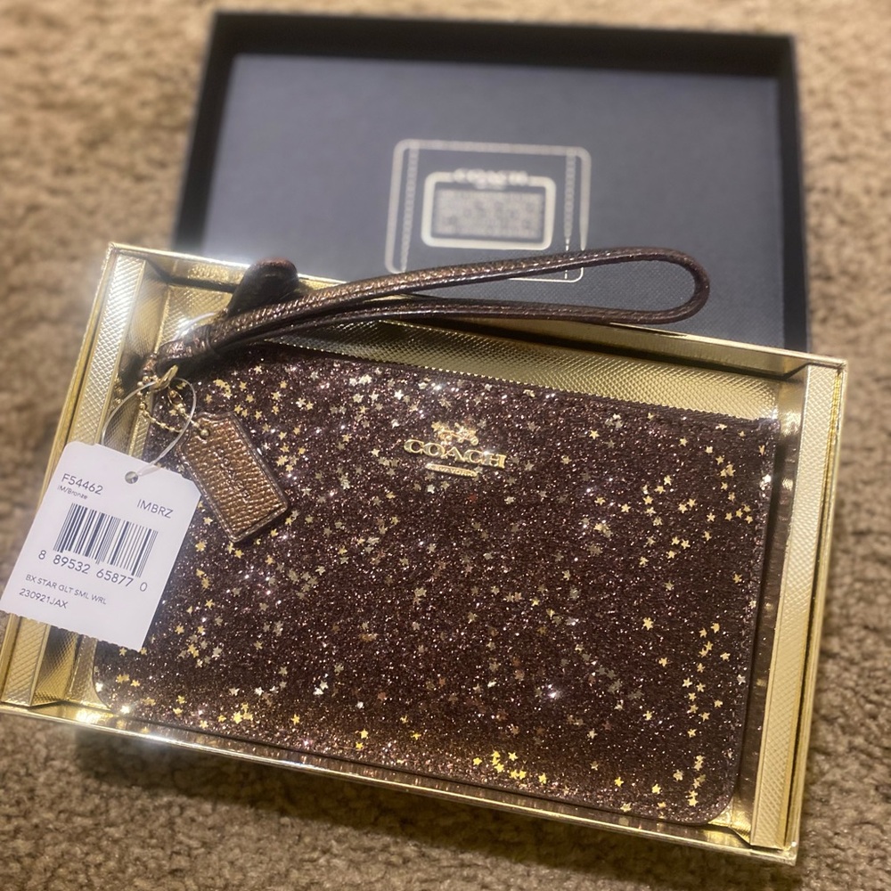 COACH Brown/Bronze Glitter Wristlet with Star Pattern. NWTags. Perfect fall .